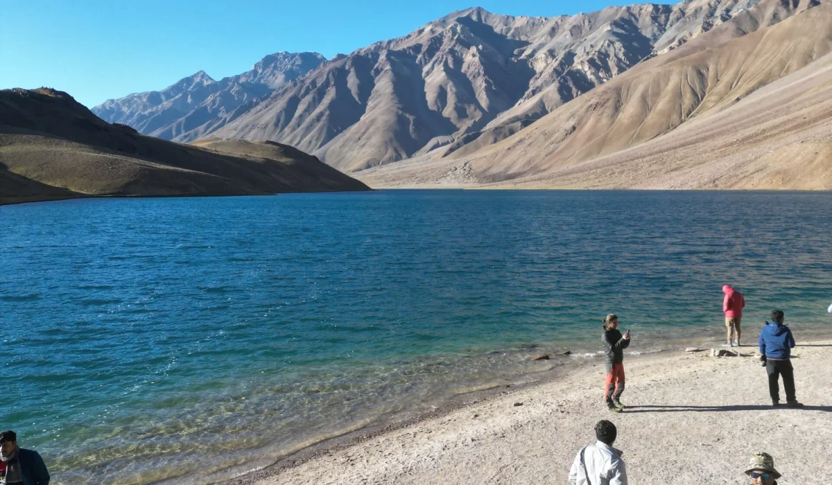 chandrataal lake road.webp1